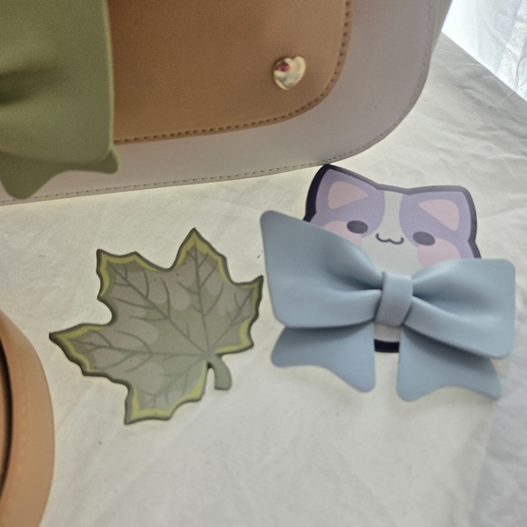 BunBun Shop Adorable Satchel - Picture 3 of 14